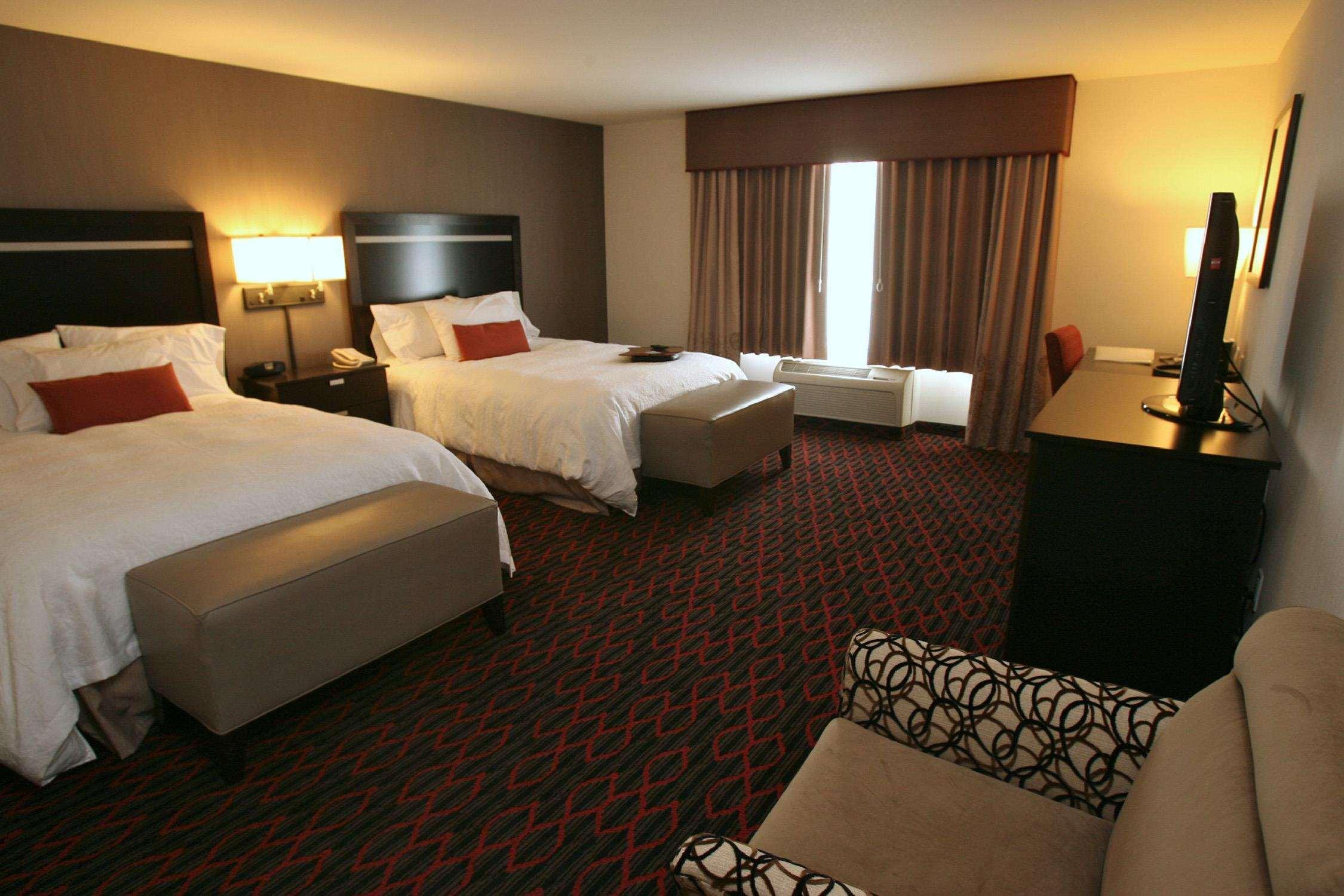 Hampton Inn & Suites Red Deer Habitación foto