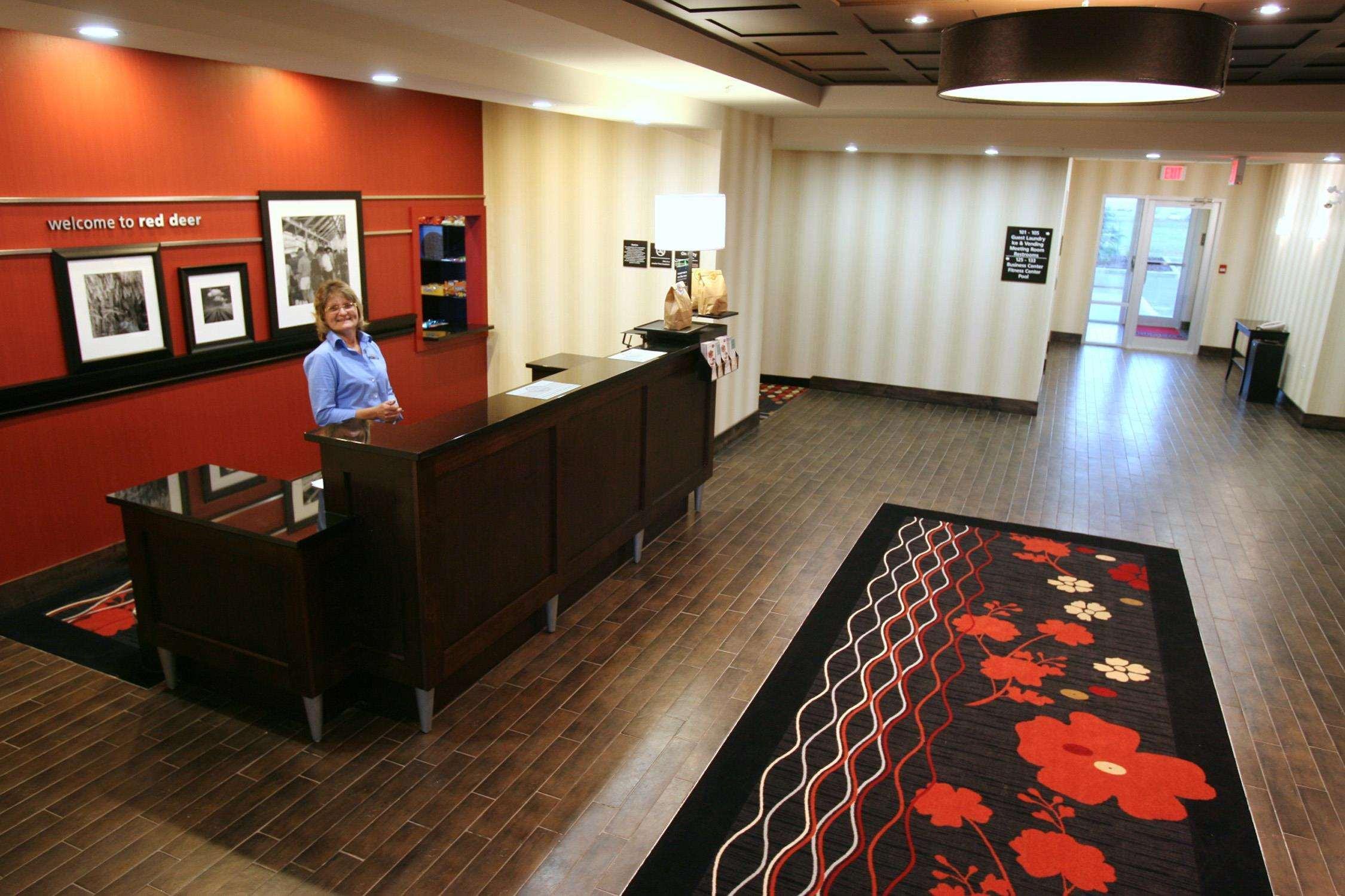 Hampton Inn & Suites Red Deer Interior foto